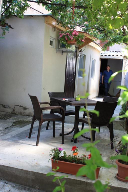 Ferienhaus On Benashvili Tbilisi